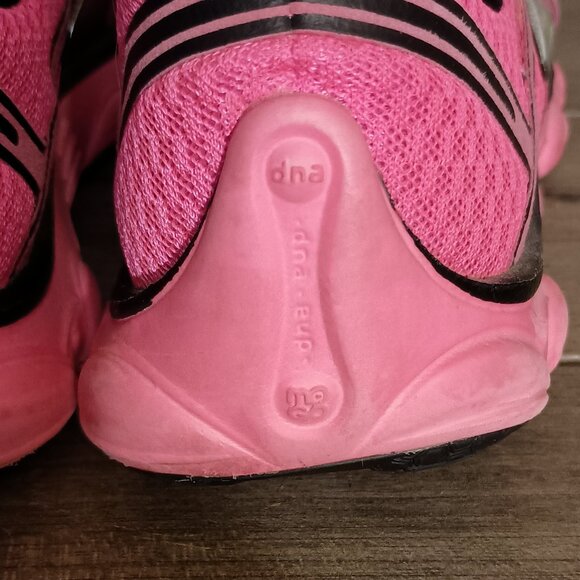 Brooks PureFlow Women Pink Running Shoes Size 6 - Picture 9 of 13